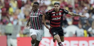 Ayrton Lucas e John Arias no clássico entre Flamengo x Fluminense