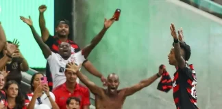 Bruno Henrique comemora o 1º gol do Flamengo contra o Vasco