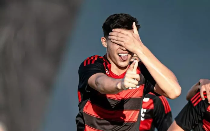 João Camargo do sub-20 do Flamengo
