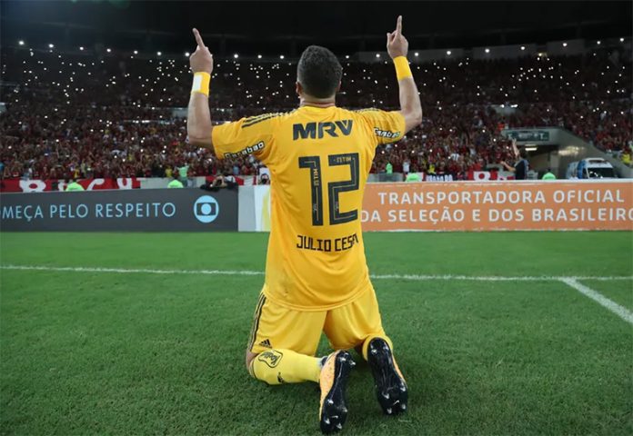Júlio César goleiro do Flamengo