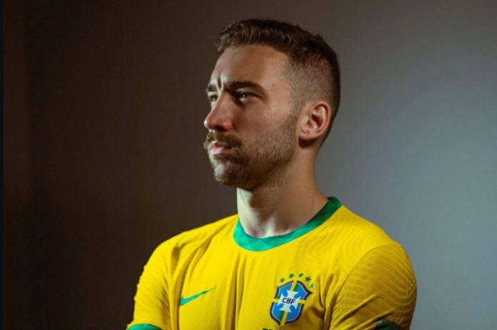 O zagueiro Léo Ortiz na Seleção Brasileira