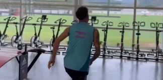 Zagueiro Léo Pereira no Ninho do Urubu