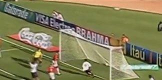 Liédson marca para o Flamengo na vitória por 3x1 sobre Internacional em 2002