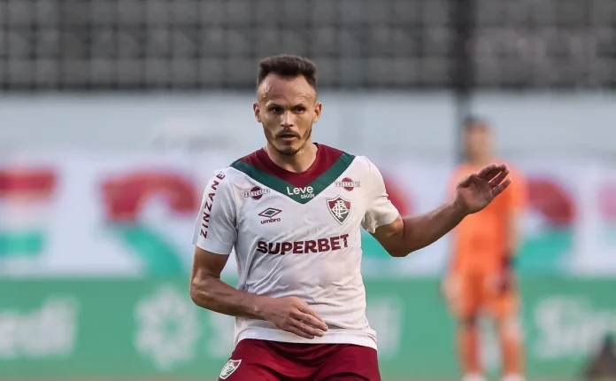 Rene-Fluminense Renê em campo pelo Fluminense
