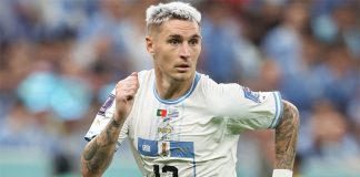 Varela em campo pela Seleção do Uruguai