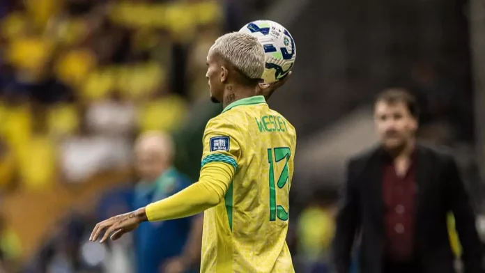 Wesley em campo pela Seleção Brasileira