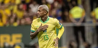 Wesley em campo pela Seleção Brasileira