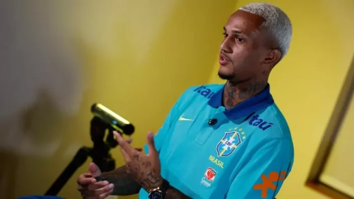 Wesley em entrevista na Seleção Brasileira