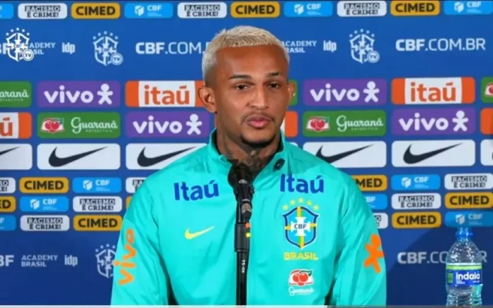 Wesley em entrevista na Seleção Brasileira