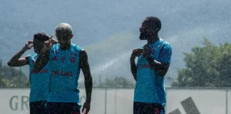 Wesley e Gerson treinam no Ninho do Urubu