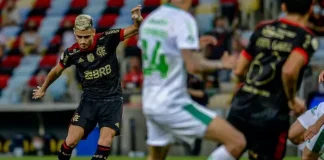 Andreas Pereira marca golaço de falta na vitória do Flamengo sobre o Juventude em 2021