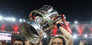 Fifa reconhecendo os 8 títulos brasileiros do Flamengo