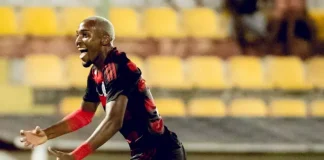 Lorran em campo pelo Flamengo sub-20