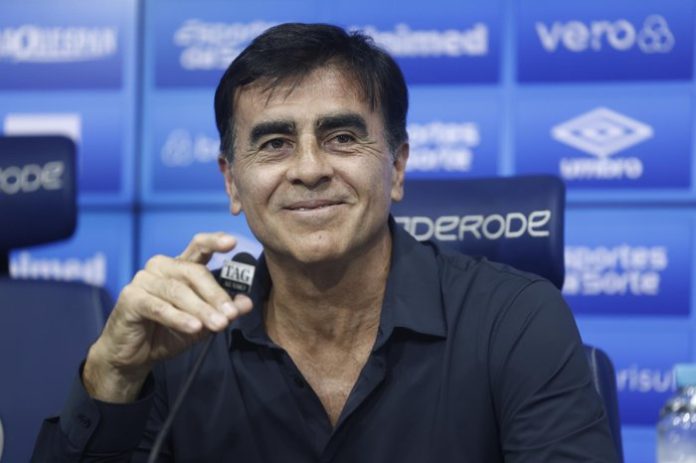 Quinteros técnico do Grêmio