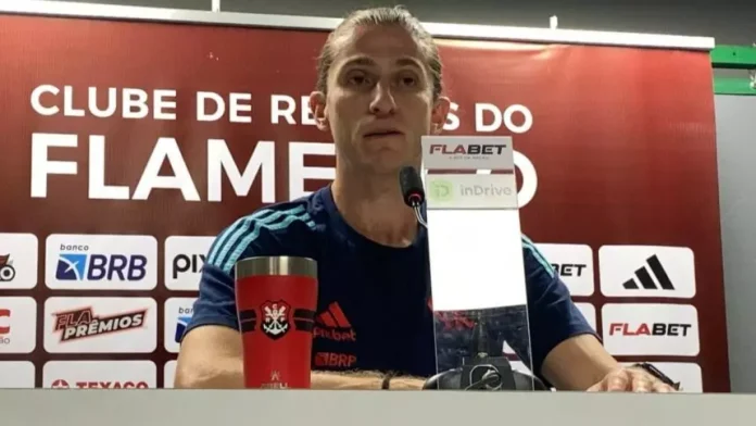 Filipe Luís em entrevista após vitória do Flamengo sobre o Palmeiras