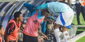 Bruno Henrique e Gabigol antes da partida entre Cruzeiro e Flamengo