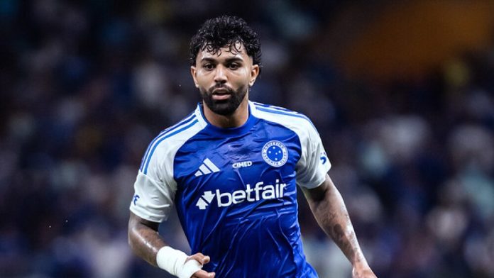Gabigol em campo pelo Cruzeiro