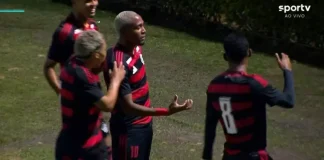 Lorran comemora mais um gol pelo Flamengo sub-20