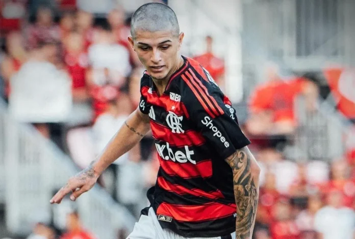 Pablo Lúcio em campo pelo Flamengo