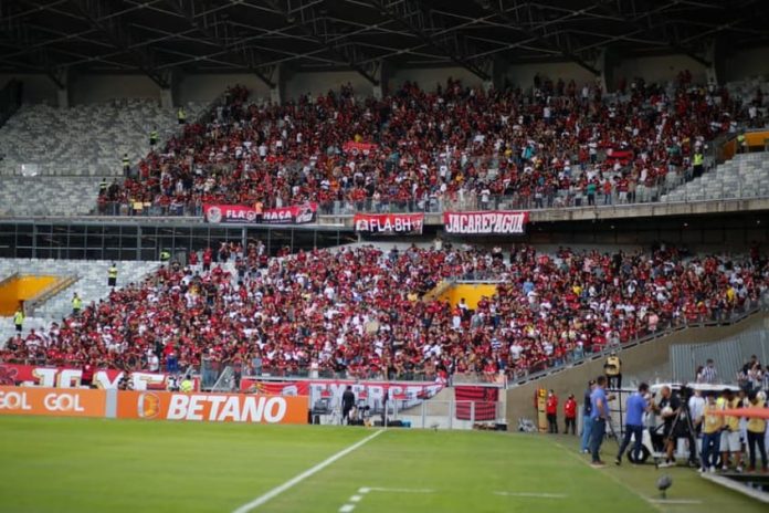 Torcida do Flamengo presente no Mineirão