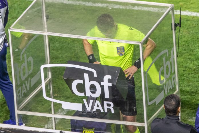 VAR da CBF