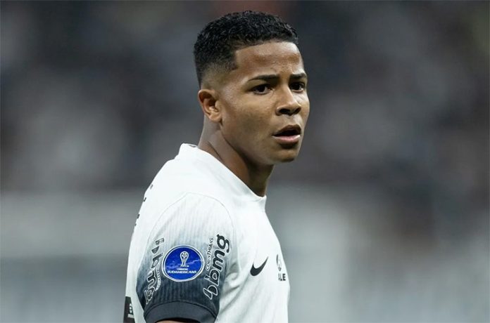 Wesley em campo pelo Corinthians