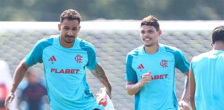 Danilo e Ayrton Lucas em treino do Flamengo em Atlantic City