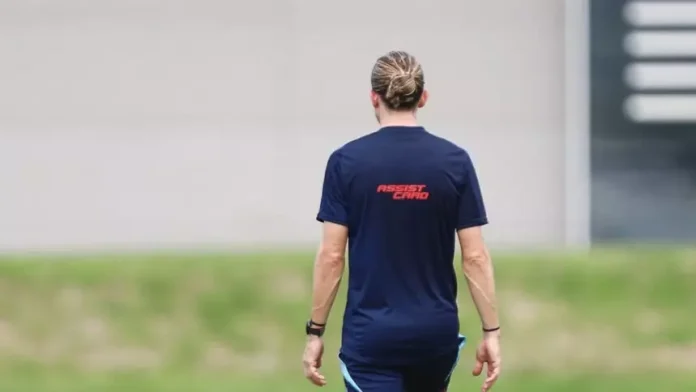 Filipe Luís, técnico do Flamengo no Ninho do Urubu