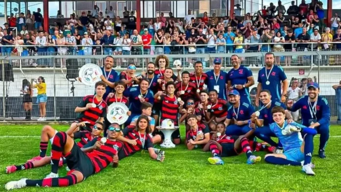 Flamengo Sub-14 bate o Milan e é Campeão do Torneio Internacional Manlio Selis, na Itália