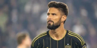 Giroud em campo pelo Los Angeles FC