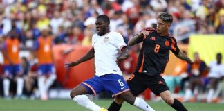 Jorge Carrascal em campo pela Seleção da Colômbia