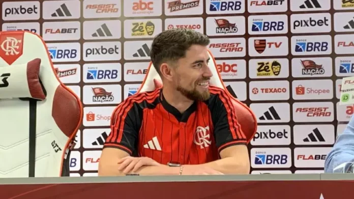 Jorginho em sua apresentação ao Flamengo