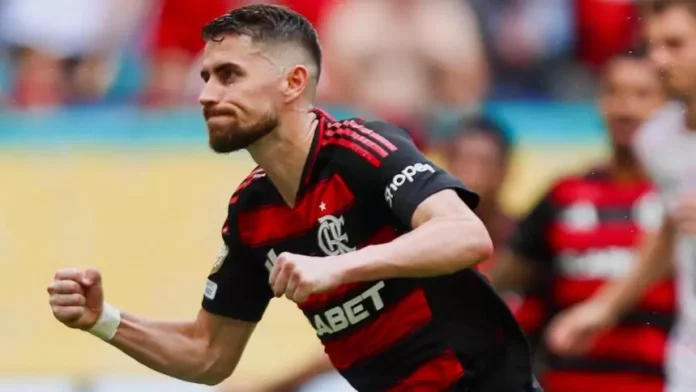 Jorginho marca para o Flamengo contra o Bayern de Munique