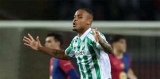 Natan comemora gol pelo Betis contra o Barcelona