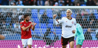 Pedro marca contra o Al-Ahly na vitória do Flamengo pelo Mundial de 2022