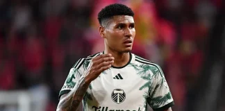 Antony Santos em campo pelo Potland Timbers
