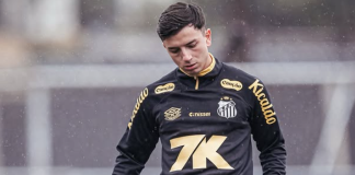 Barreal atacante do Santos
