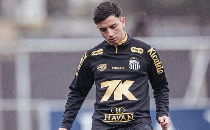 Barreal atacante do Santos