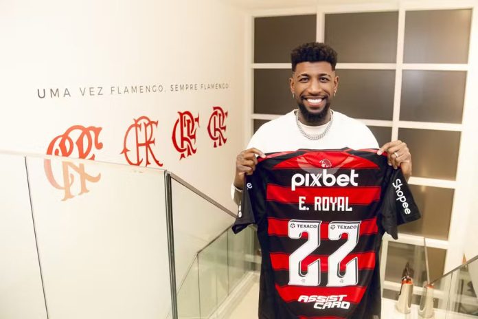 Emerson Royal é anunciado pelo Flamengo — Foto: Adriano Fontes / Flamengo