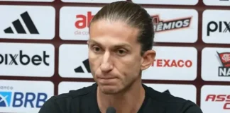 Filipe Luís em entrevista coletiva após derrota do Flamengo para o Santos