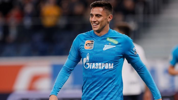 Mantuan em campo pelo Zenit