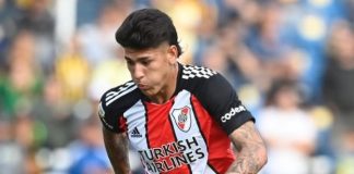 Carrascal em campo pelo River Plate