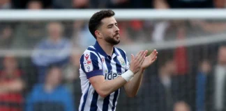 Mikey Johnston em campo pelo West Bromwich