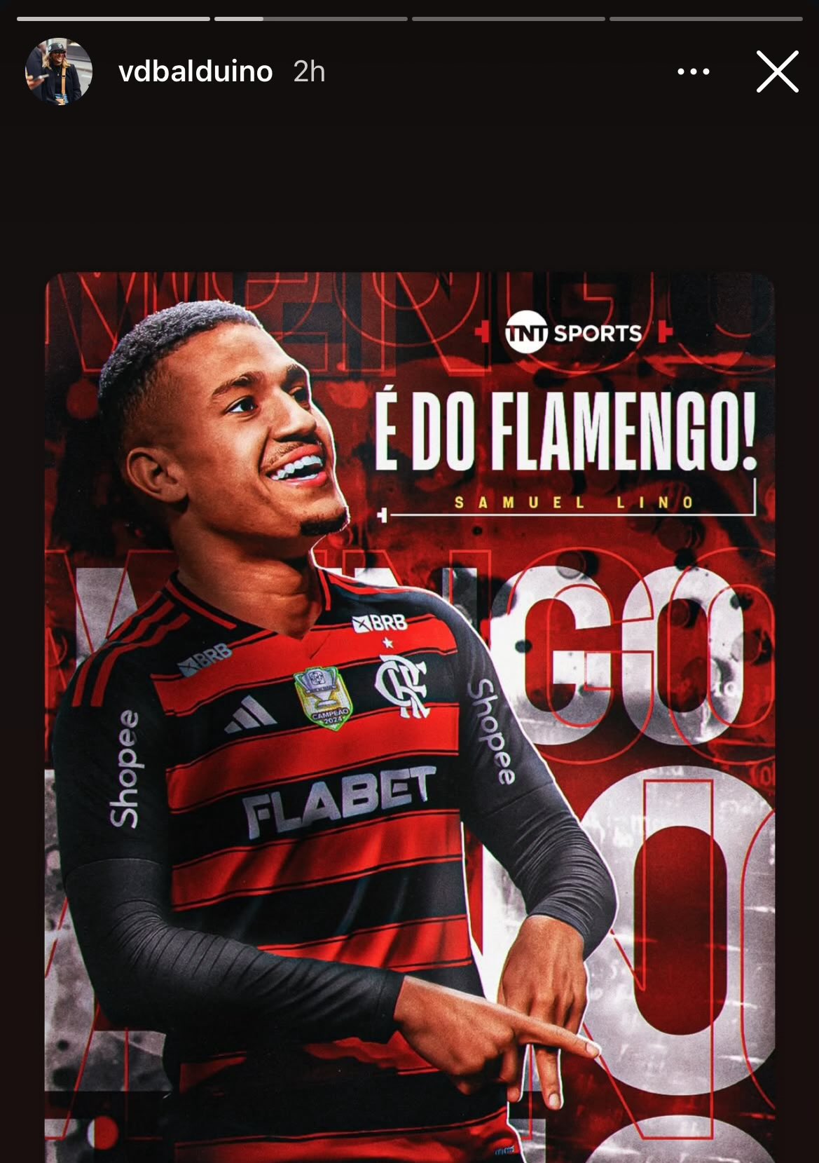 Mãe de Samuel Lino posta sobre acerto do filho com o Flamengo