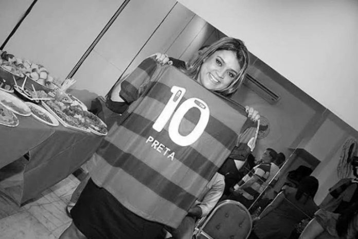 Preta Gil e o Manto Sagrado do seu Flamengo