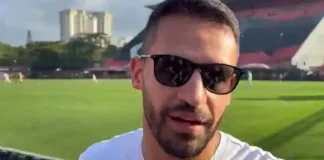 Renato Augusto visitou a Gávea