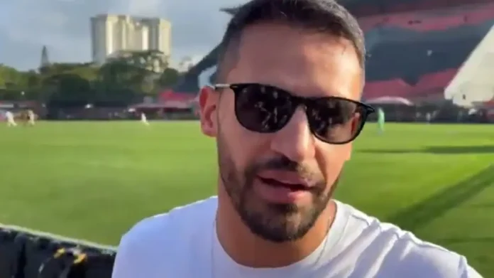 Renato Augusto visitou a Gávea