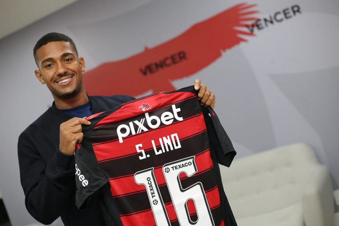 Samuel Lino é anunciado pelo Flamengo - FOTO: Gilvan de Souza/Flamengo
