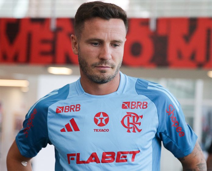 Saul-Flamengo-230725-5 Saúl Ñíguez no Ninho do Urubu