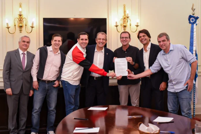 BAP firma compromisso com Eduardo Paes/Prefeitura pelo Gasômetro